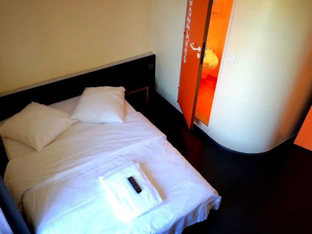 Easyhotel Zuerich City Centre Eksteriør bilde
