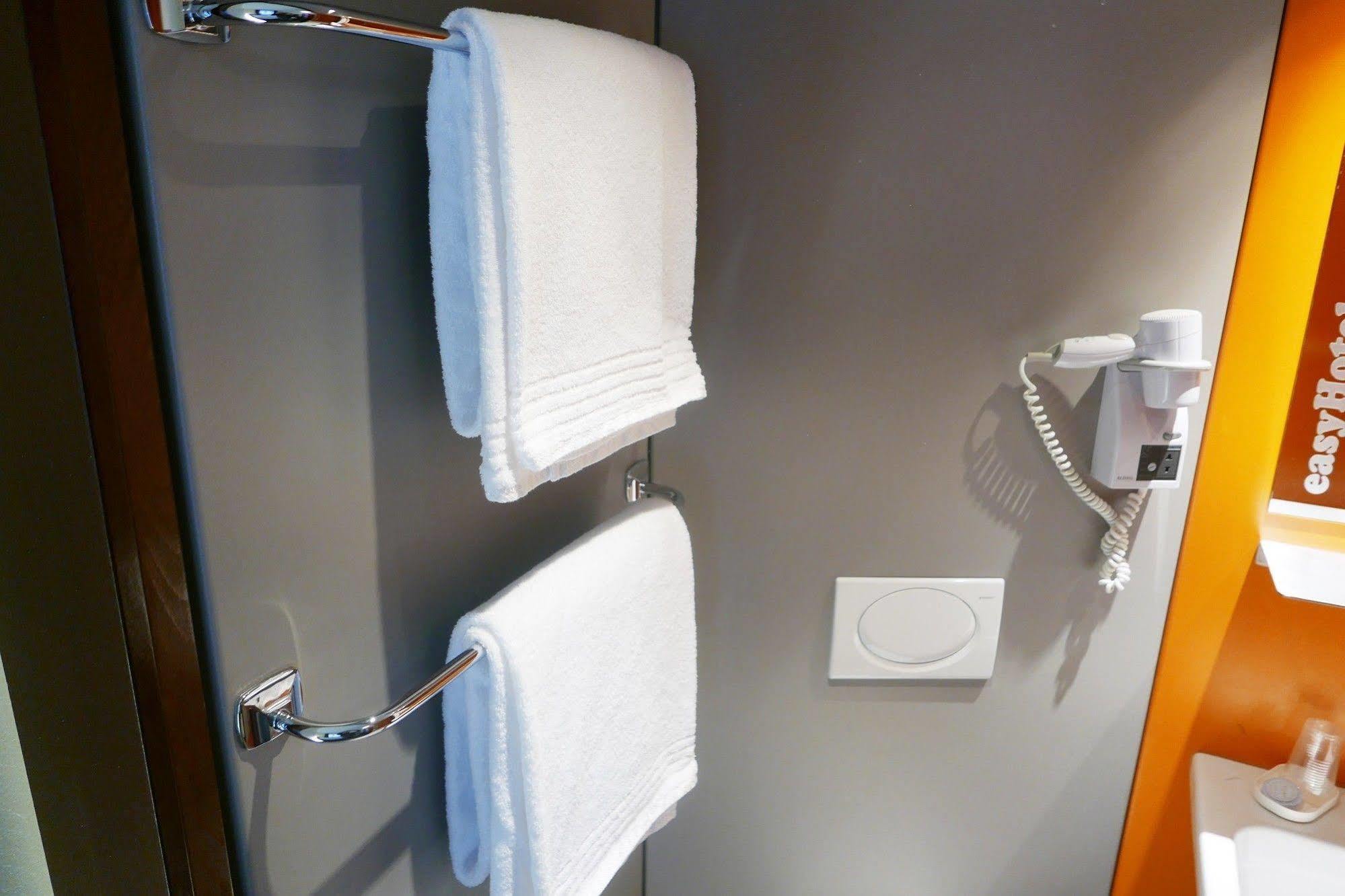 Easyhotel Zuerich City Centre Eksteriør bilde